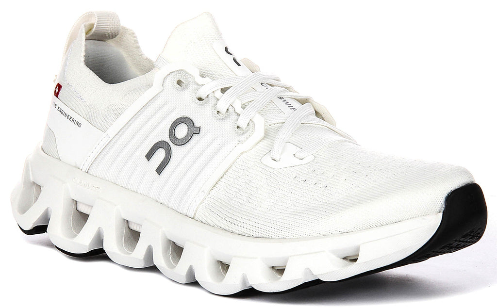 On Running Cloudswift 4 In White For Women