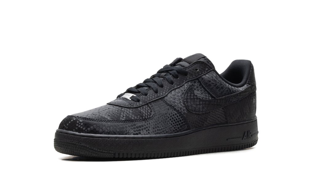 Kobe Bryant x Air Force 1 Low "Black" IB0018 003