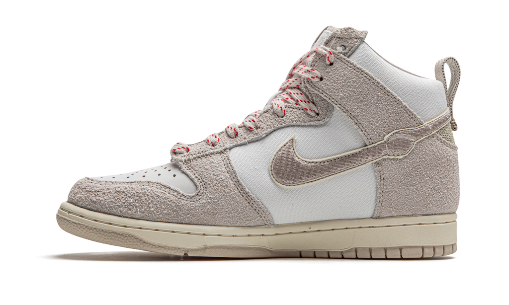 Dunk High SP "Notre - Light Orewood Brown" CW3092 100