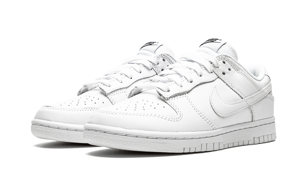 DUNK LOW WMNS "Triple White" DD1503 109
